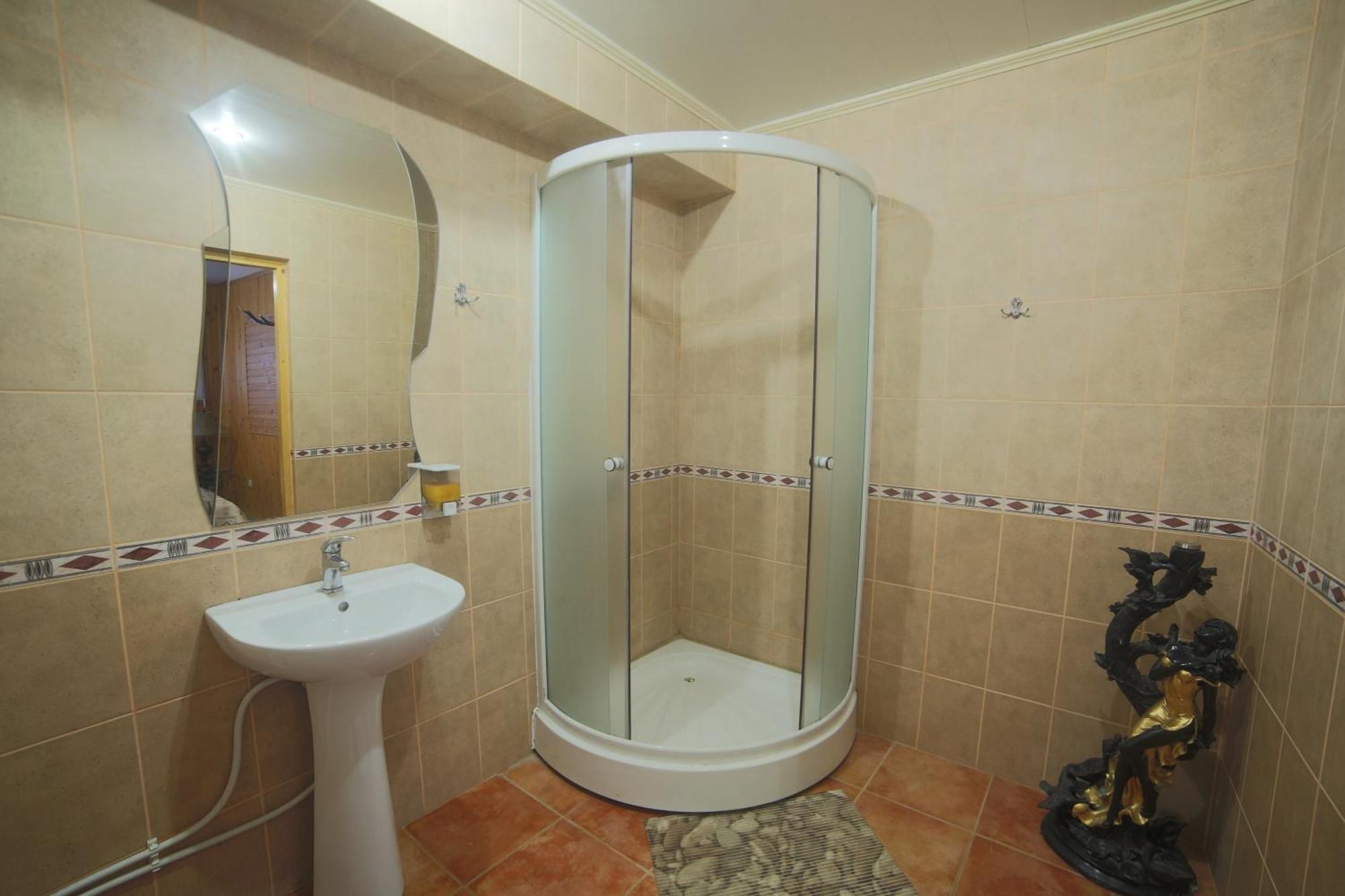 Malyvo Hotel Dilyatyn Cameră foto